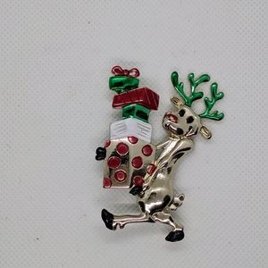 Women deer Christmas gifts brooch